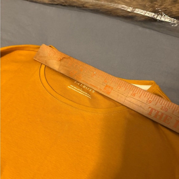 Talbots Shirt Large Women’s Gold Longsleeve NWOT Crew Neck 100% Cotton - Picture 12 of 12